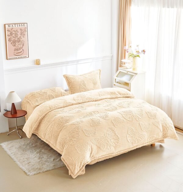 Lenjerie Cocolino cu Fluturi 4 Piese – Pufoasă și Călduroasă