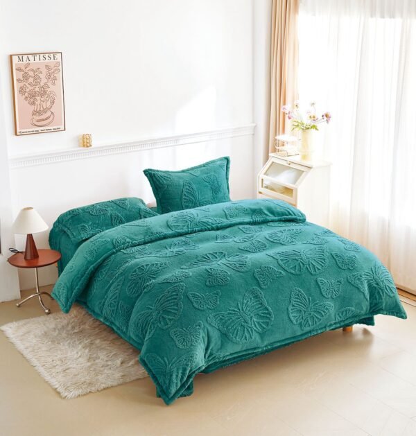 Lenjerie Cocolino cu Fluturi 4 Piese – Pufoasă și Călduroasă