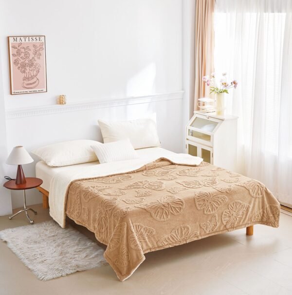 Patura Cocolino cu blăniță 200x230 cm – moale și călduroasă