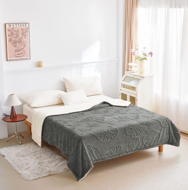 Patura Cocolino cu blăniță 200x230 cm – moale și călduroasă