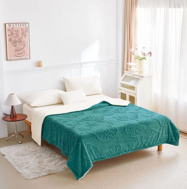 Patura Cocolino cu blăniță 200x230 cm – moale și călduroasă