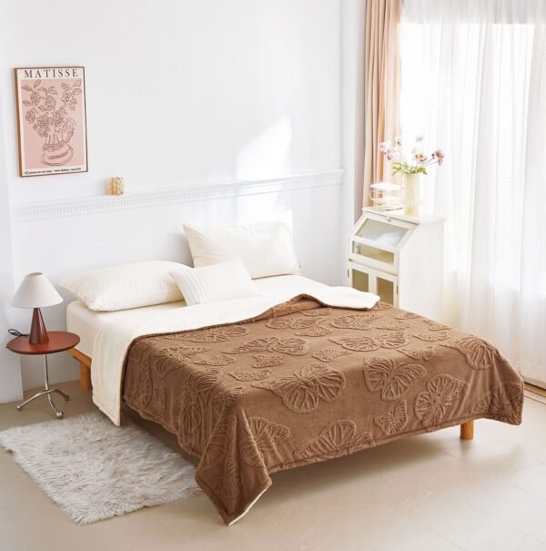 Patura Cocolino cu blăniță 200x230 cm – moale și călduroasă