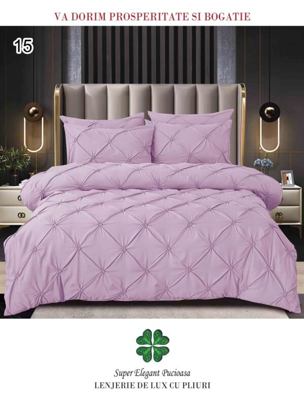 Lenjerii de pat cu pliuri